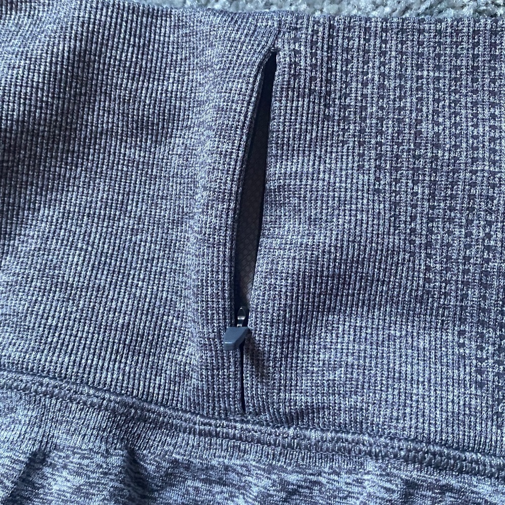 Gymshark Gray Leggings - Picture 6 of 6